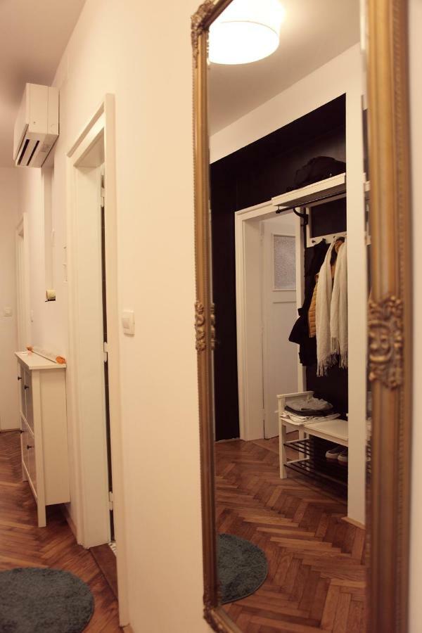 Writer'S Place Hotel Любляна Екстериор снимка