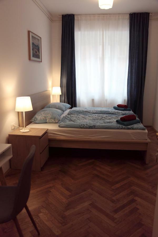 Writer'S Place Любляна Екстериор снимка