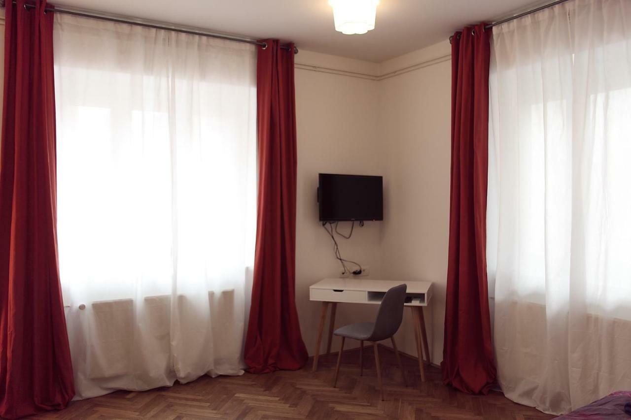 Writer'S Place Hotel Любляна Екстериор снимка